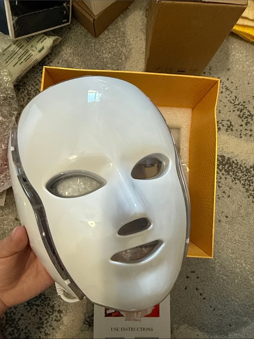 LED Light Therapy Facial Mask - White